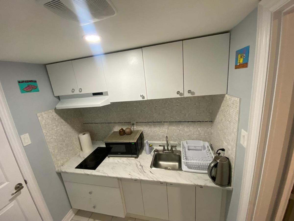 2 Bedroom With 2 Ensuites Unit In Ричмонд-Хилл Экстерьер фото