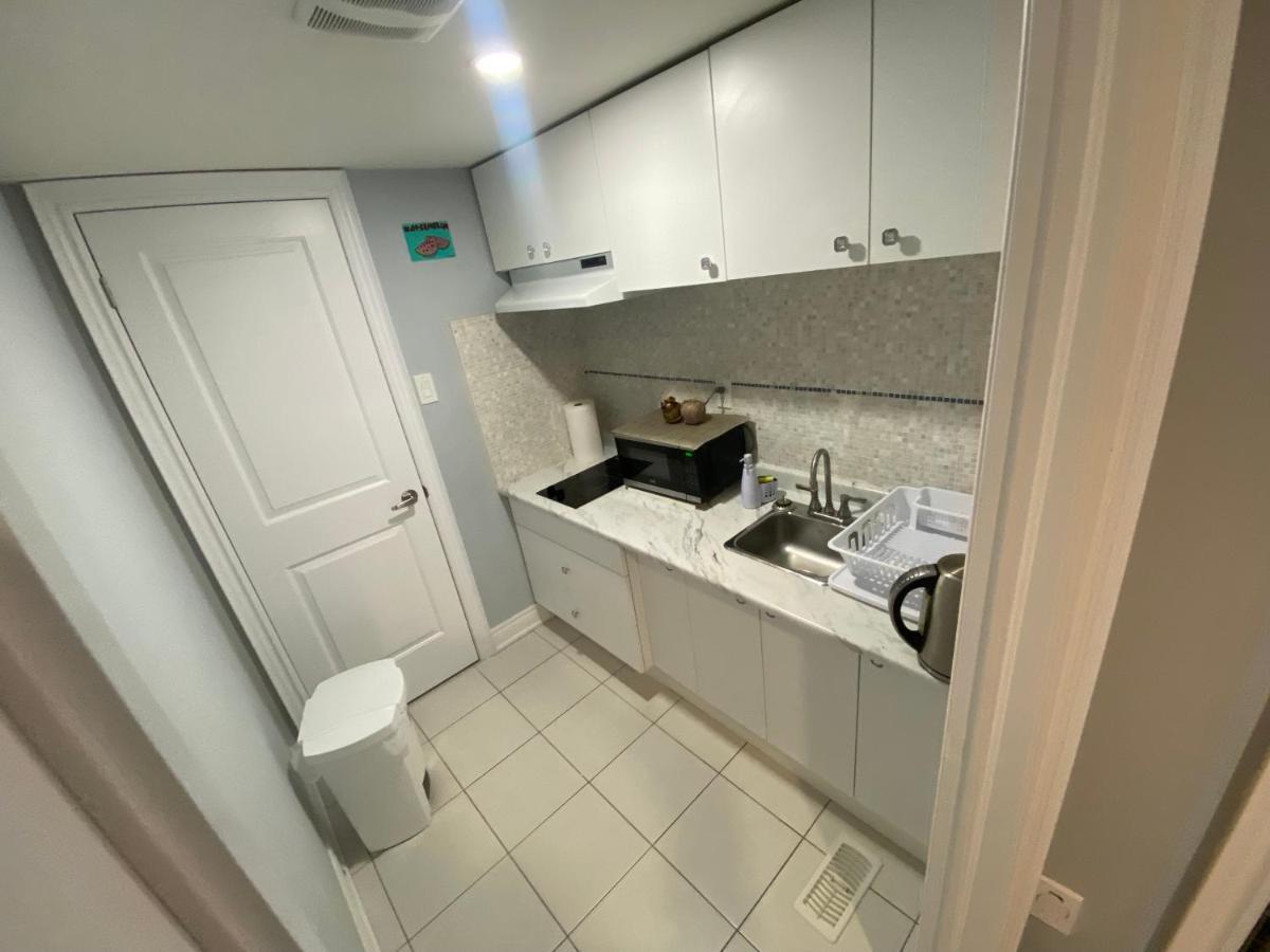 2 Bedroom With 2 Ensuites Unit In Ричмонд-Хилл Экстерьер фото